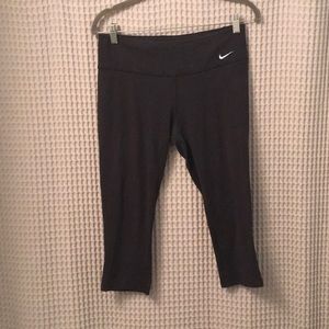 Nike Crop Leggings- medium